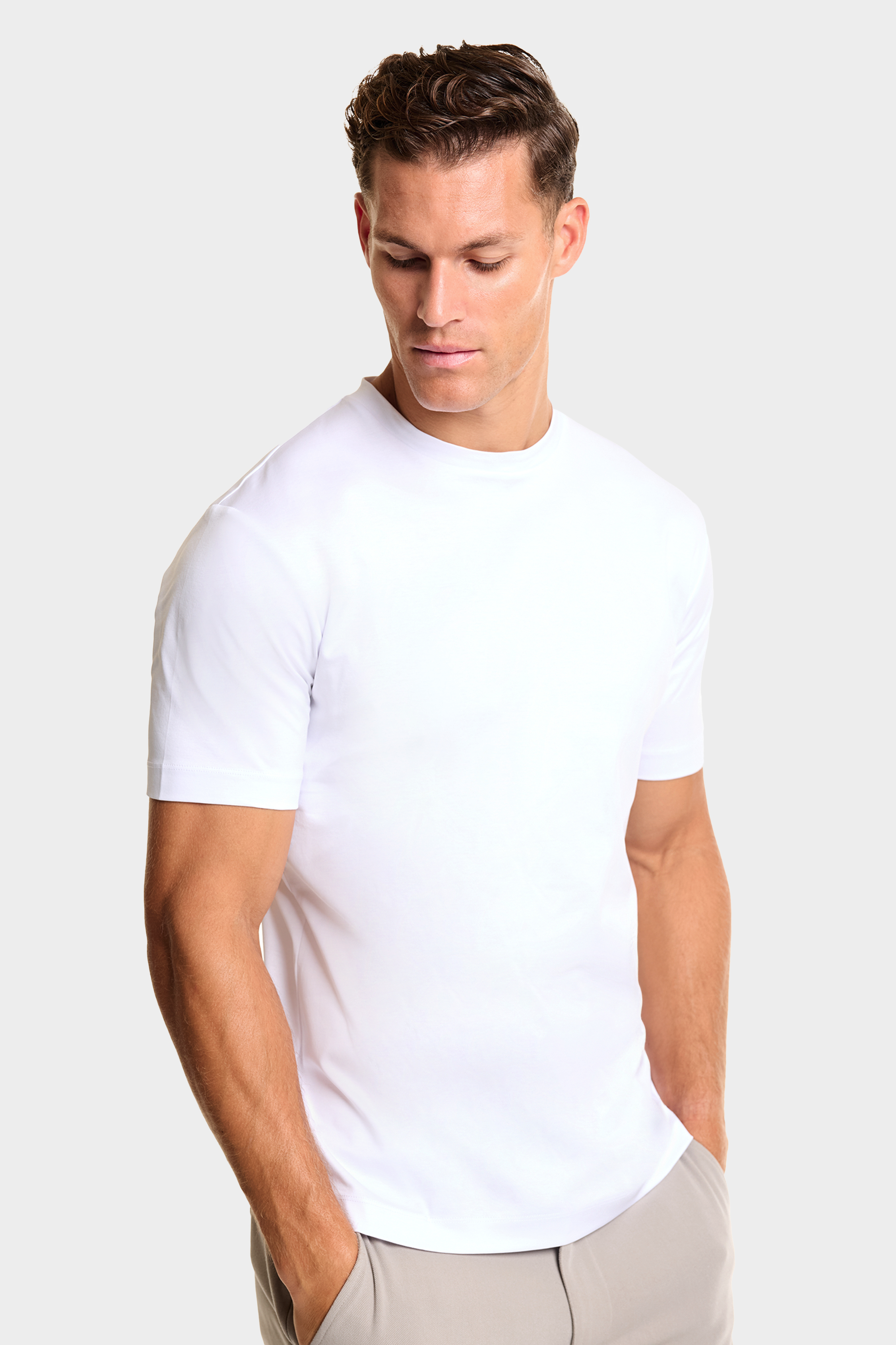 color_White