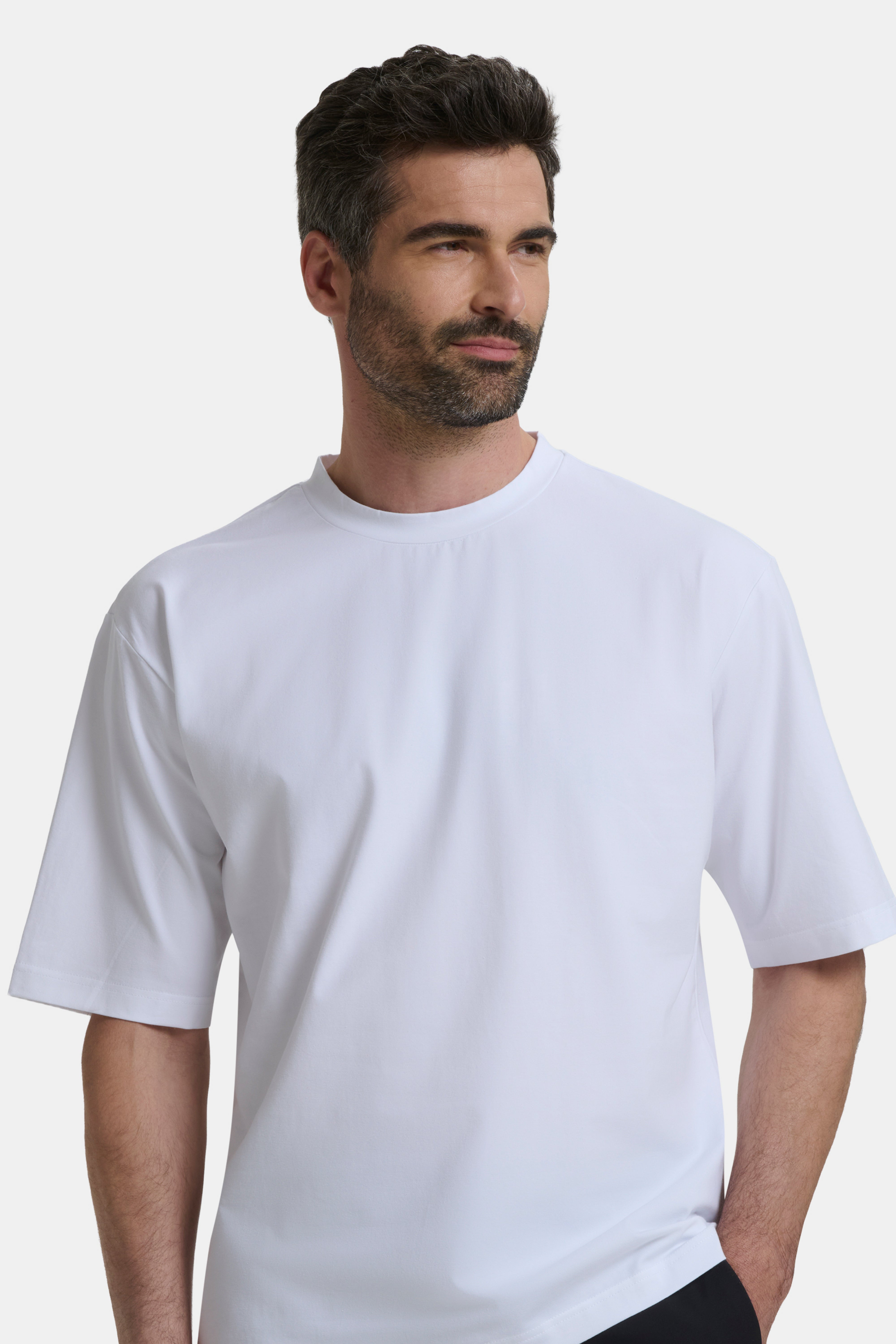 #Color_White