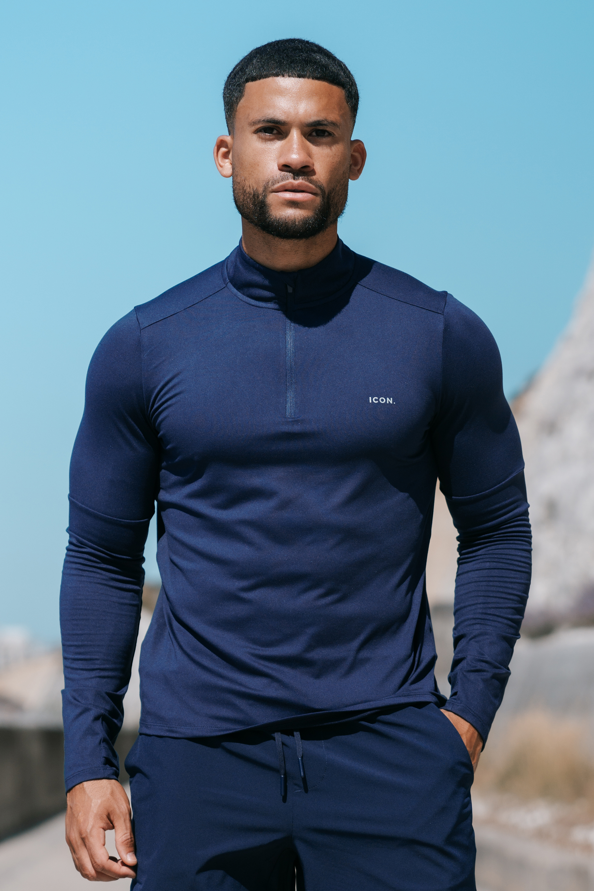 THE ICON ACTIVE HALF ZIP - ICON. AMSTERDAM