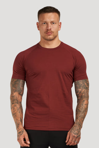 THE MUSCLE BASIC T-SHIRT